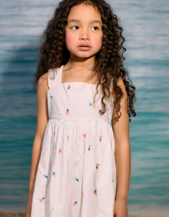 فستان بتطريز ورود للبنات B&S، أبيض/مرجاني