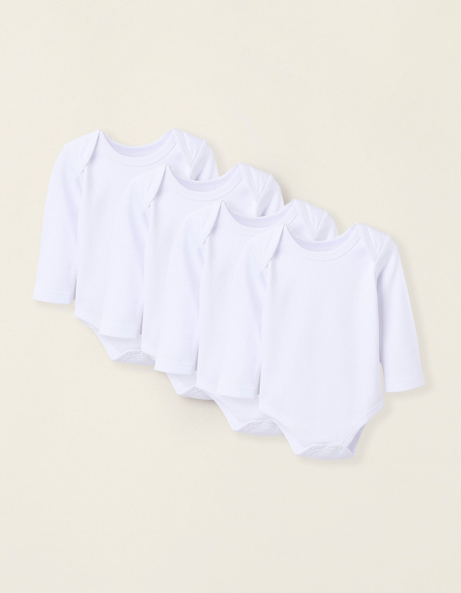 ESSENTIALS LINE