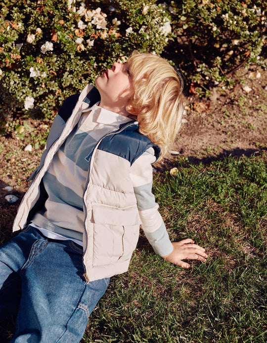 Padded vest with flap pockets for boys, dark blue/beige